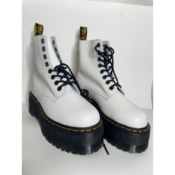 NEW Dr. Martens 1460 Pascal Max White Leather Platform Combat Boots Size 41 US 9 - Picture 4 of 7